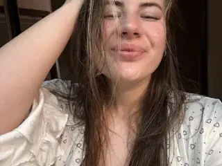 NikaShadow  live sex cam