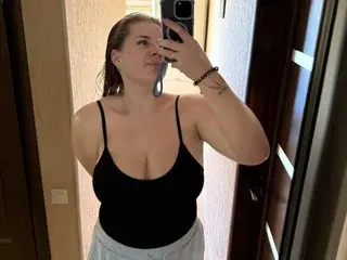NikaShadow  live sex cam