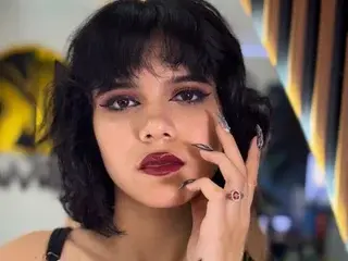 Raven_Morningstar  live sex cam