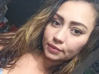 Meleksunder303av  live sex cam