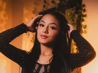 SweetCherry9  live sex cam