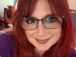 AmberSpanks  live sex cam