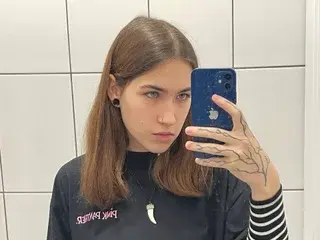 Eva_And_Luna  live sex cam