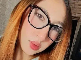 Sara_Love_100  live sex cam