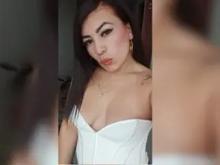 VickyJohnson19  live sex cam