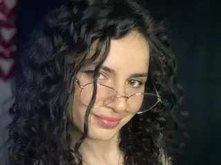 BONNYIExo  live sex cam