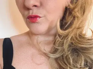 Nikkibigtits100  live sex cam