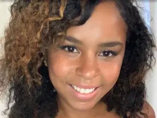 MsCrystalMoon  live sex cam