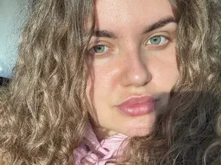SincereGrace  live sex cam
