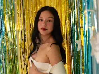 DyanaMoon22  live sex cam