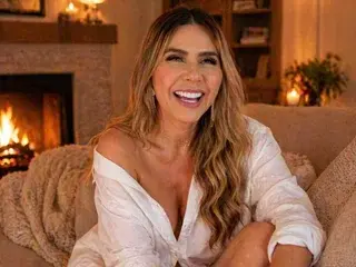 IvanaKors  live sex cam