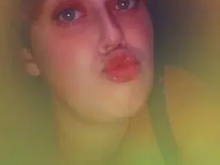 NovaKnox  live sex cam