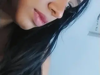 Catalinakan18  live sex cam