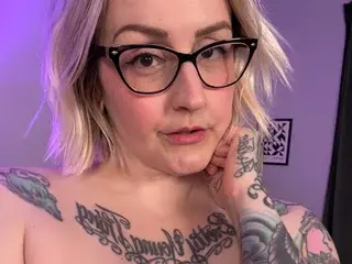 GoddessMargeaux  live sex cam
