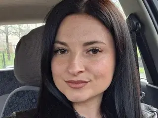 MagicXPeach  live sex cam