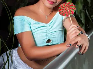 KoralBlumm  live sex cam