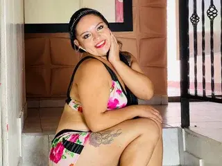 LetzaMonrroe  live sex cam