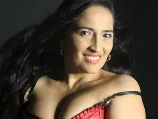 BritannyMuller  live sex cam