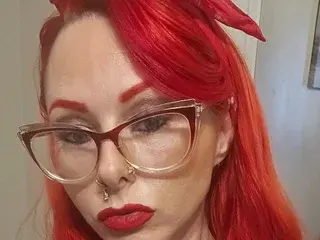 TrinityBanks  live sex cam