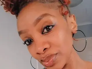 YummyMiaC  live sex cam