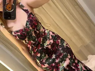 RedheadLexieX  live sex cam