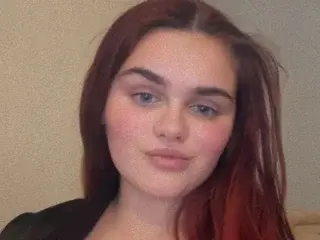 CurvyEngishRose  live sex cam