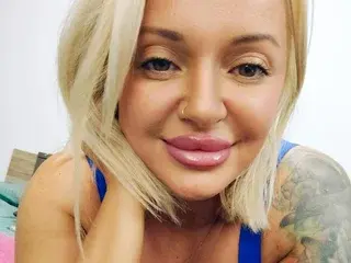 BustyEmaXX  live sex cam