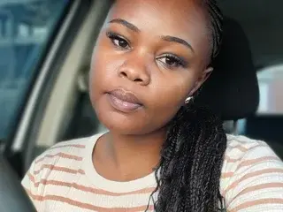 Scalet_sexxy  live sex cam