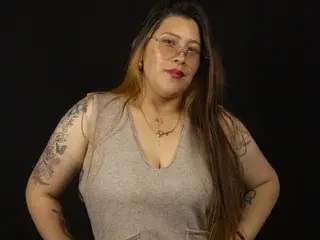 EmmaRosses  live sex cam