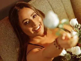 Melanie_Lover  live sex cam