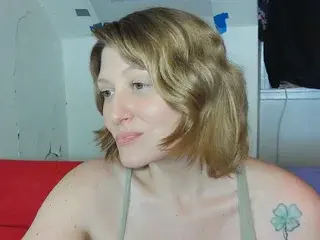 Rye_Dawn  live sex cam