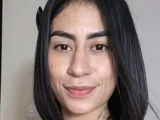 Martina3120  live sex cam