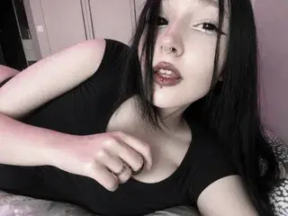 AmeliaRodger  live sex cam