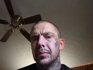 GoldiesCrew  live sex cam