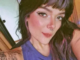 EmilyLatinadoll  live sex cam