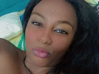 Kattybombxx  live sex cam