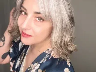 TheRealSeska  live sex cam