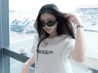 Luna9999  live sex cam