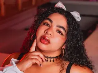 MemphisWilliams  live sex cam