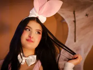 Zoe_moon22  live sex cam