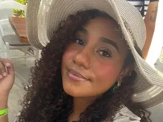 MysticRose_X  live sex cam