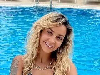 DonnaDubai  live sex cam