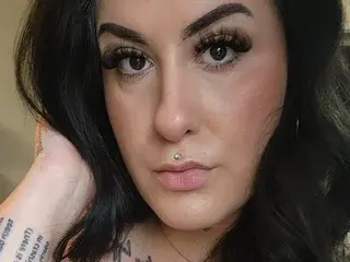 RileySchembri  live sex cam