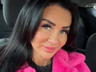 Bettybaddie455  live sex cam