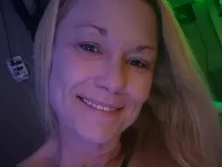 ImMe  live sex cam