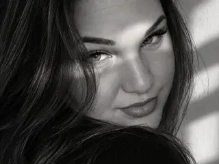 Aminochka  live sex cam