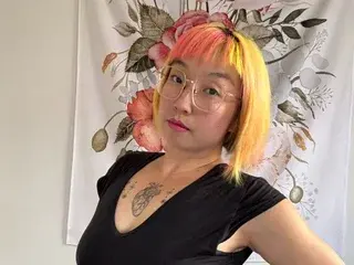 LuxGray  live sex cam