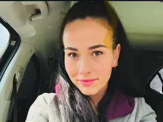 AlexandraBeauty  live sex cam