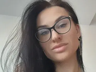 Alisa_Moonlight  live sex cam