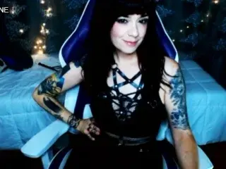 GoddessValkyrieRose  live sex cam